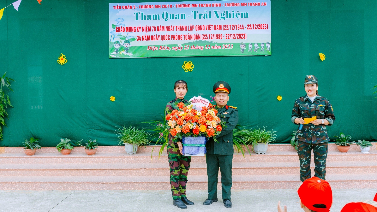 0855bbcfdcf574ab2de4